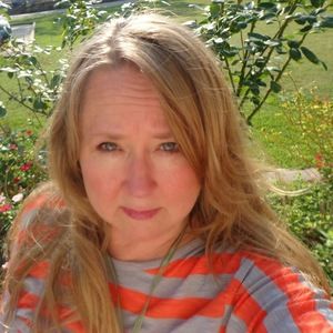 Meet your Posher, Linda